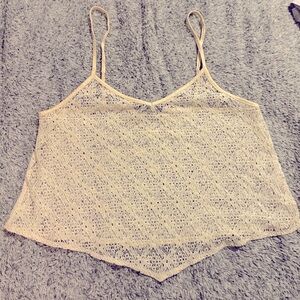 American eagle - sheet tank, size : s
Awesome layering piece or on its own!